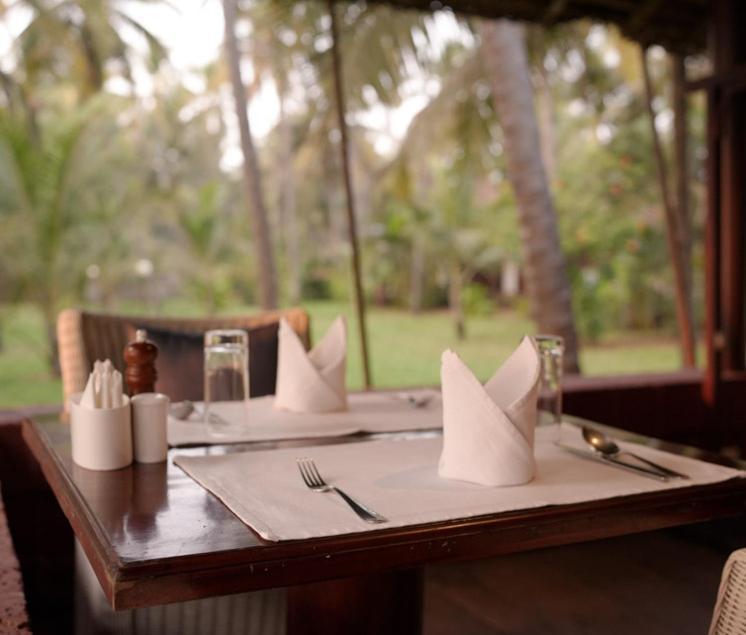 Kanan Beach Resort Nīleshwar Extérieur photo