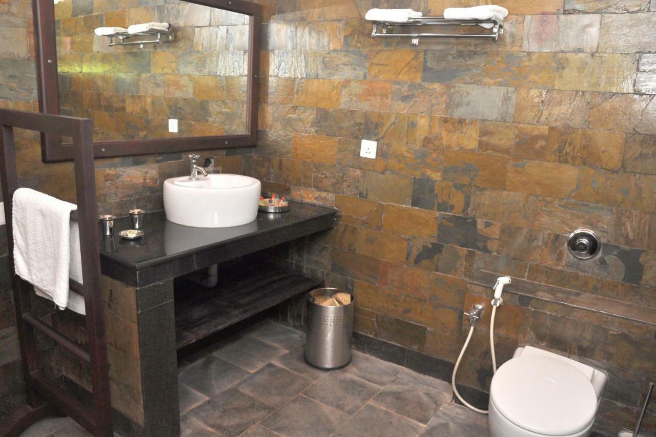 Kanan Beach Resort Nīleshwar Extérieur photo